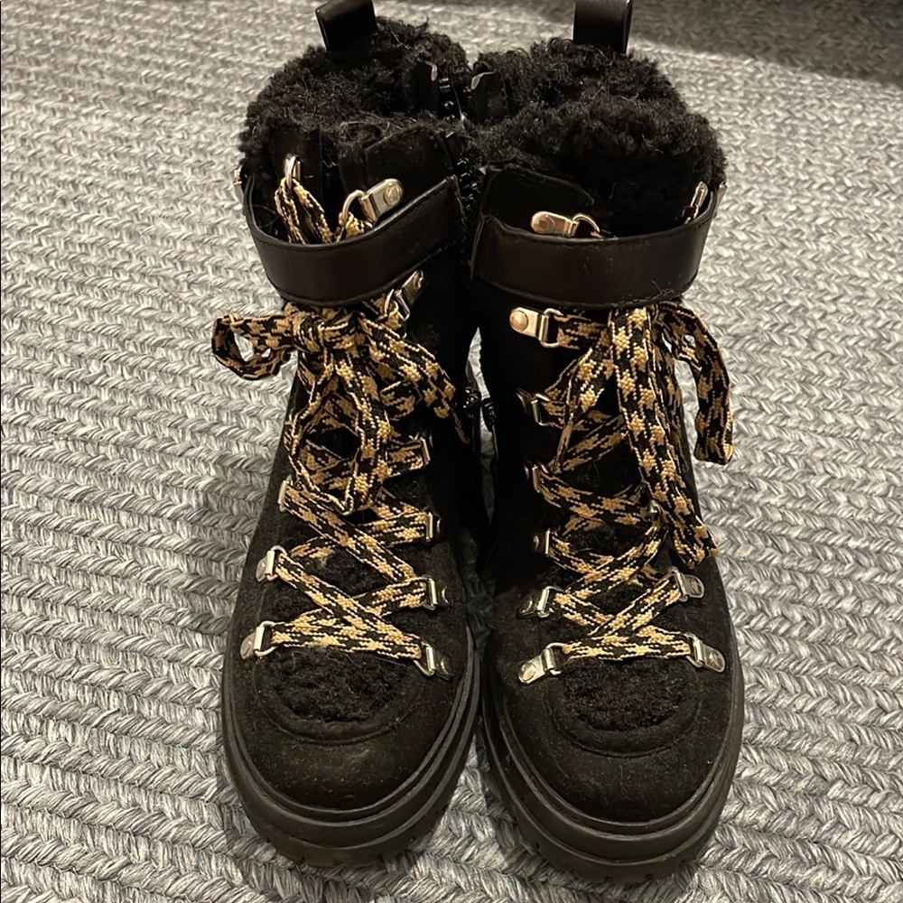 Circus by Sam Edelman Black and Tan Women's Warm Boots
